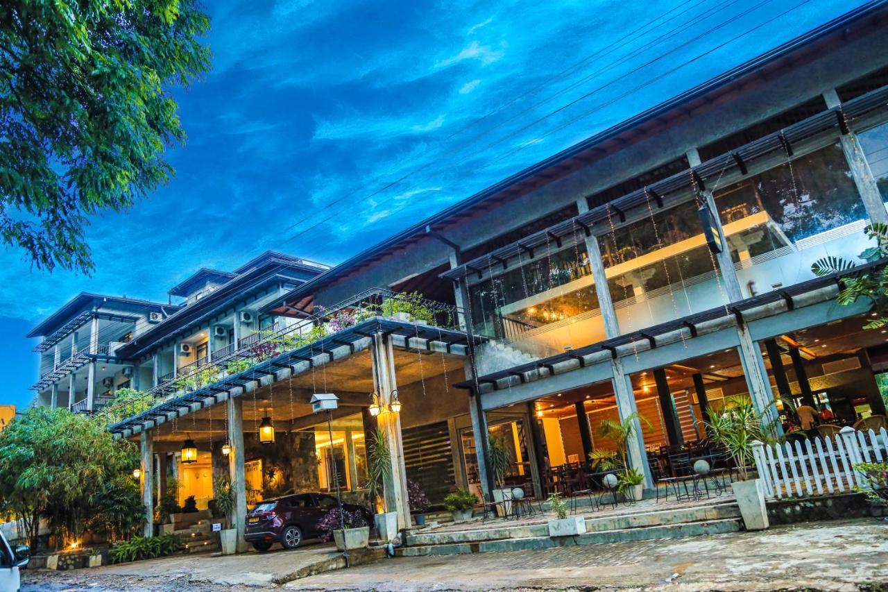 Oak Ray Ella Gap Hotel Extérieur photo
